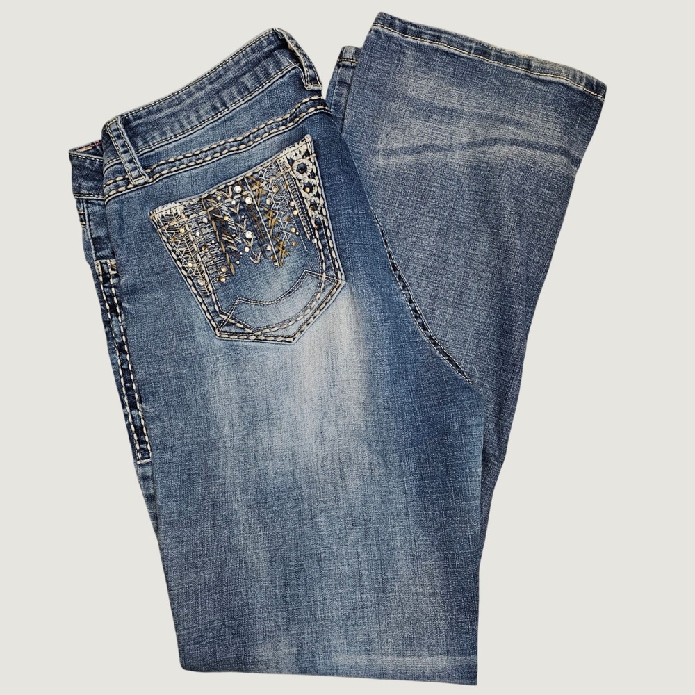Western Cowgirl Rock 47 Wrangler Low Rise Straight Leg Embellished Jeans 33x30